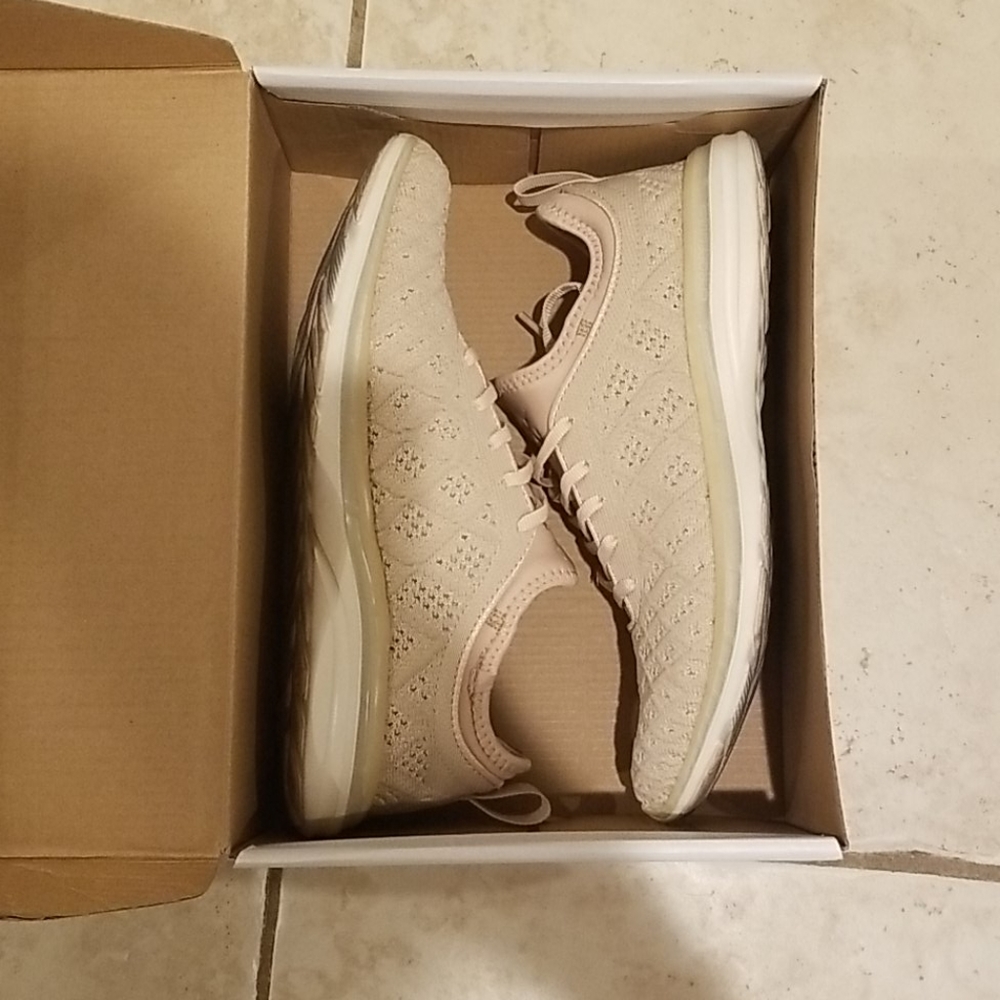 Apl Techloom Phantom In Cream (With Box) - image 4